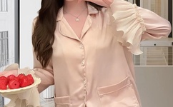 表嫂呻吟着好多水出来